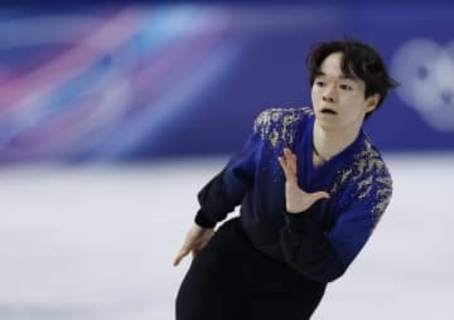 鍵山優真、2大会連続「銀」　フィギュア、佐藤駿が「銅」