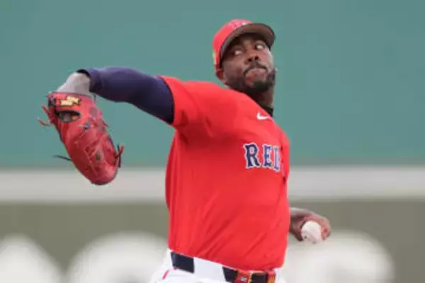 SSK、チャプマンと契約　通算367Sの剛速球投手