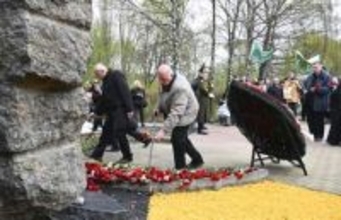 「最大被害」ベラルーシでも追悼　原発事故40年、汚染今も