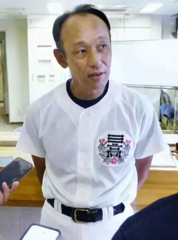 日大三が公式戦に復帰　不祥事からの再起で快勝