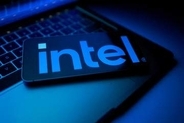 インテル、アップルに供給　半導体巡り提携合意と報道