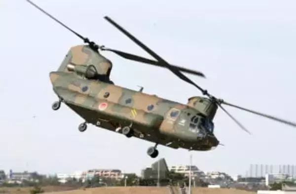 陸自ヘリにレーザー照射　静岡上空10分間、けが人なし