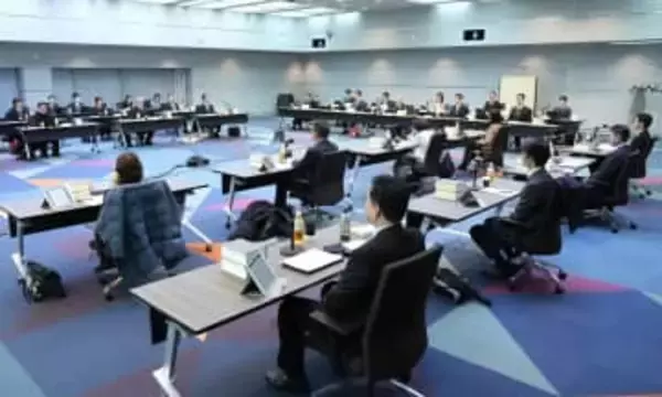 成年後見、柔軟化の新制度　利用増へ法制審要綱案