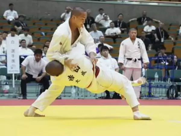 柔道男子は井上ら初優勝　全国高校総体