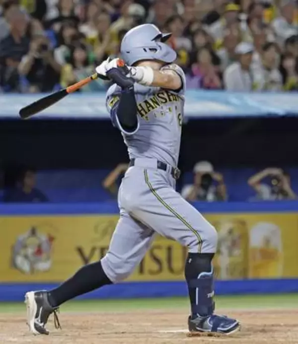 ヤ4―7神（3日）　佐藤が2本塁打4打点