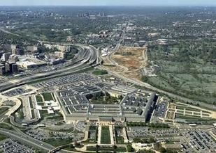米、軌道上に宇宙兵器配備　空軍長官「敵から防衛」