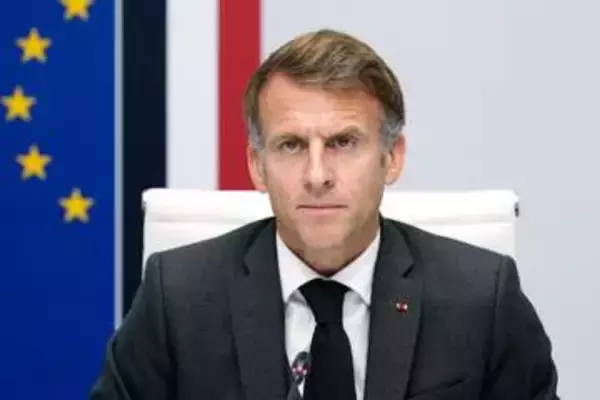 仏大統領、数日間デモ規制　暴動1週間、治安回復姿勢