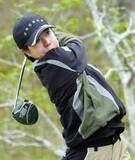 「岡山絵里が9バーディーで首位　女子ゴルフ第1日」の画像1