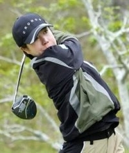 岡山絵里が9バーディーで首位　女子ゴルフ第1日