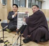 「新入幕の朝白龍「もっと右側に」　番付表に載る自分のしこ名見つめ」の画像1