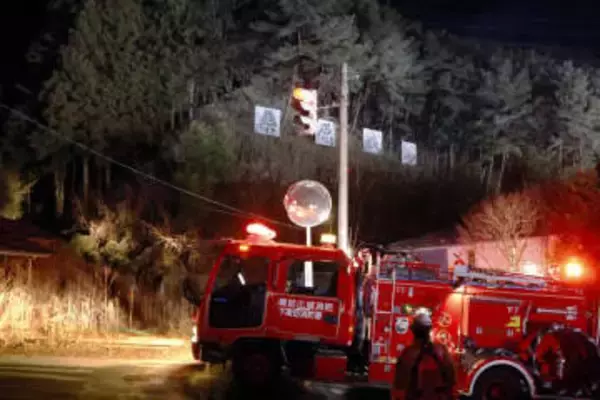 長野・諏訪で山林火災　けが人なし、近くに住宅