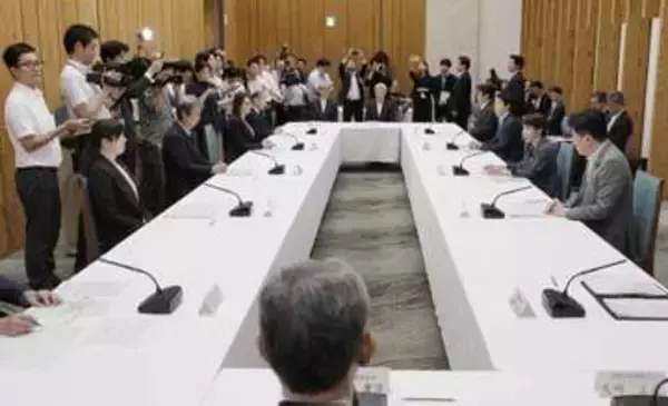 政府、原発建て替え目標正式決定　事故後初、40年代2～5基