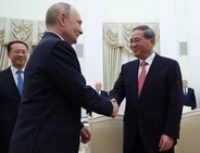 欧米から「中ロ貿易守る」　プーチン氏、李強氏と会談