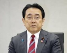 赤沢経産相が入院、手術へ　1月5日まで