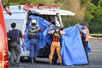 川で溺れ高校生2人死亡、滋賀　湖南市の野洲川