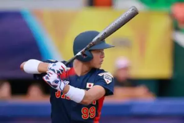 巨人が14歳中学生を異例の指名　育成ドラフトで、関蓮太郎捕手