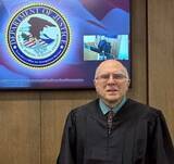 「米国で移民裁判官の解雇相次ぐ　元判事「政治的追放」と憤り」の画像1