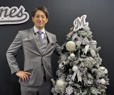 ロッテ小島、1500万円減　石川柊は1.6億円で更改