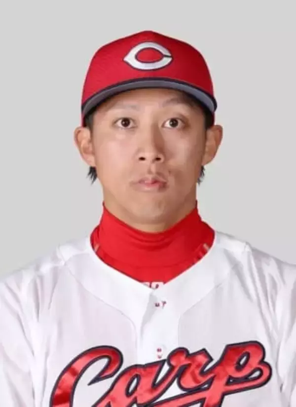 プロ野球広島選手を起訴　指定薬物使った罪