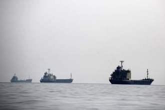 NY原油続落、101ドル台　サウジ輸出増で懸念和らぐ