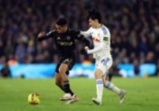 リーズの田中は後半途中出場　サッカーのプレミアリーグ
