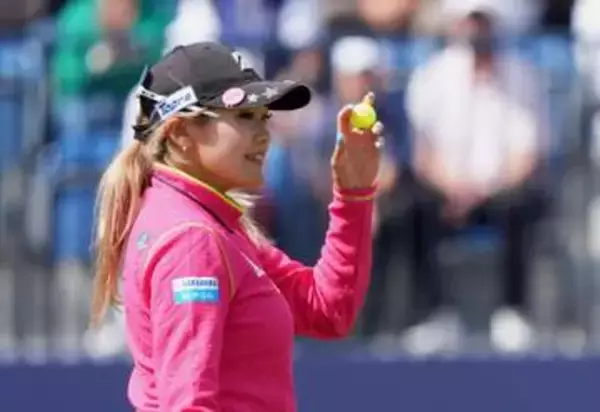 桑木が2位、勝6位　全英女子ゴルフ第2日