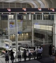 東証反発、終値5万3688円　914円高、幅広い銘柄に買い