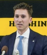 阪神の新外国人2人が抱負　内野ディベイニーと投手モレッタ