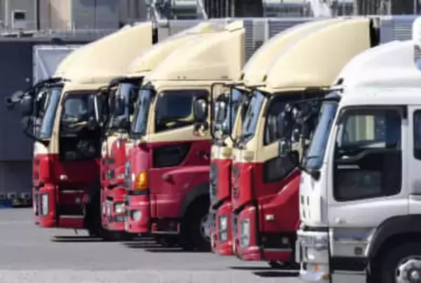 長距離トラック中継輸送に税優遇　負担軽減、20拠点の認定目指す