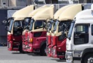 長距離トラック中継輸送に税優遇　負担軽減、20拠点の認定目指す