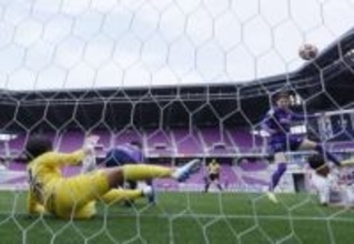 決勝は広島―INAC神戸　サッカー皇后杯