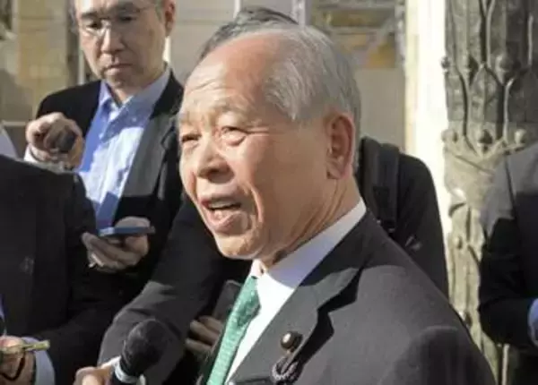 地先沖合漁業の対面交渉に意欲　ロシア高官、鈴木宗男氏に