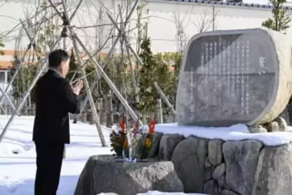 三幸製菓火災4年で慰霊式、新潟　6人死亡、「安全一番に」