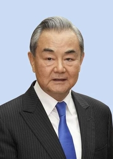 中国、米に「台湾で慎重対応を」　外相、武器売却念頭か