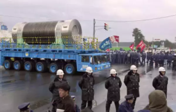 ＜あのころ＞使用済み核燃料を本格搬入　25年前の12月19日