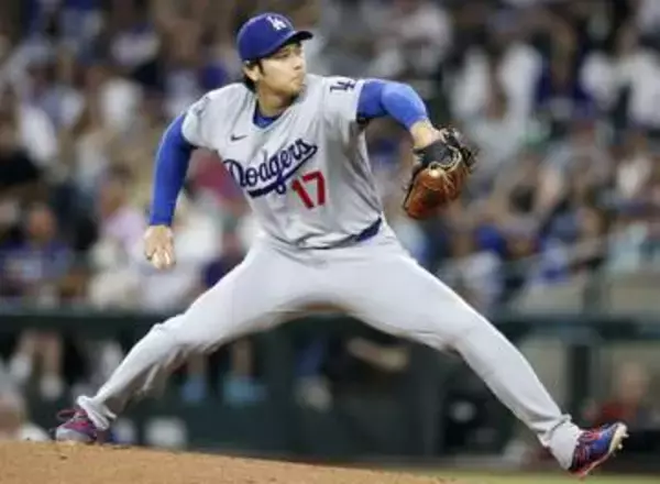 大谷「二刀流」で先発、鈴木8号　岡本、吉田ともに1安打
