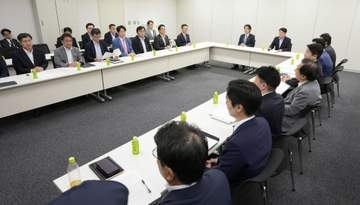給付付き控除、最終案提示　国民会議、低所得者支援