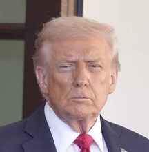 トランプ氏、80歳に　健康不安説、払拭躍起