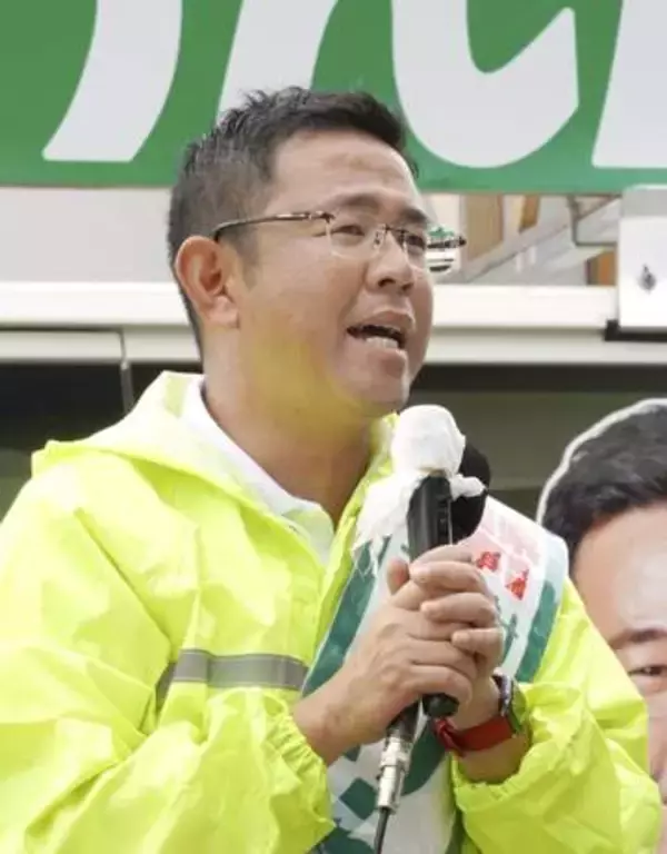 沖縄知事選、現と新が県内奔走　最後の日曜、事実上の一騎打ち