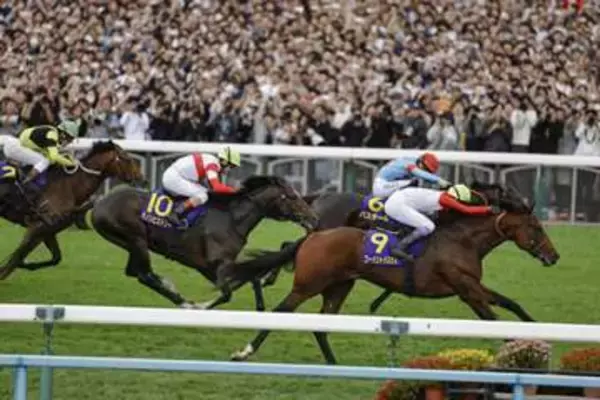 ゴーイントゥスカイが優勝　競馬のG1菊花賞