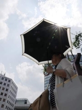 気温上昇、西日本各地で猛暑日　高気圧の影響、熱中症に注意を