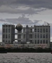 フジ、不動産に出資受け入れへ　旧村上系はTOB方針撤回