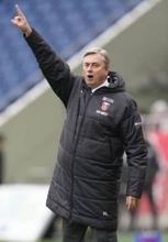 J1浦和、スコルジャ監督が続投　今季7位、ポーランド出身