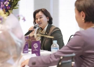 クオータ制導入を提案　韓国議員招いたイベント