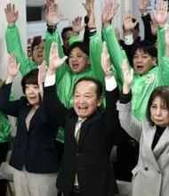 名護市長選、辺野古推進派が3選　渡具知武豊氏、衆院選に弾み