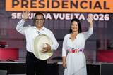 「フジモリ氏、大統領へ先行　ペルーで7日決選、接戦か」の画像1