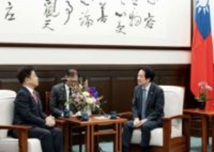 加藤前財務相、頼台湾総統と会談　交流強化巡り意見交換