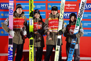 小林陵侑、高梨沙羅らの日本3位　W杯スキージャンプ混合団体