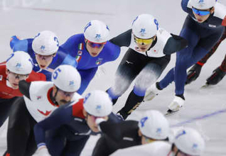 佐々木10位、佐藤は15位　スピードスケート・21日