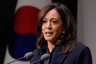 ハリス氏、民主党勝利に自信　米中間選挙の上下両院選